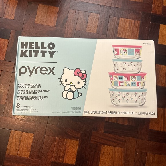Pyrex | Cat | Hello Kitty Pyrex 8piece Glass Food Storage Set Limited ...